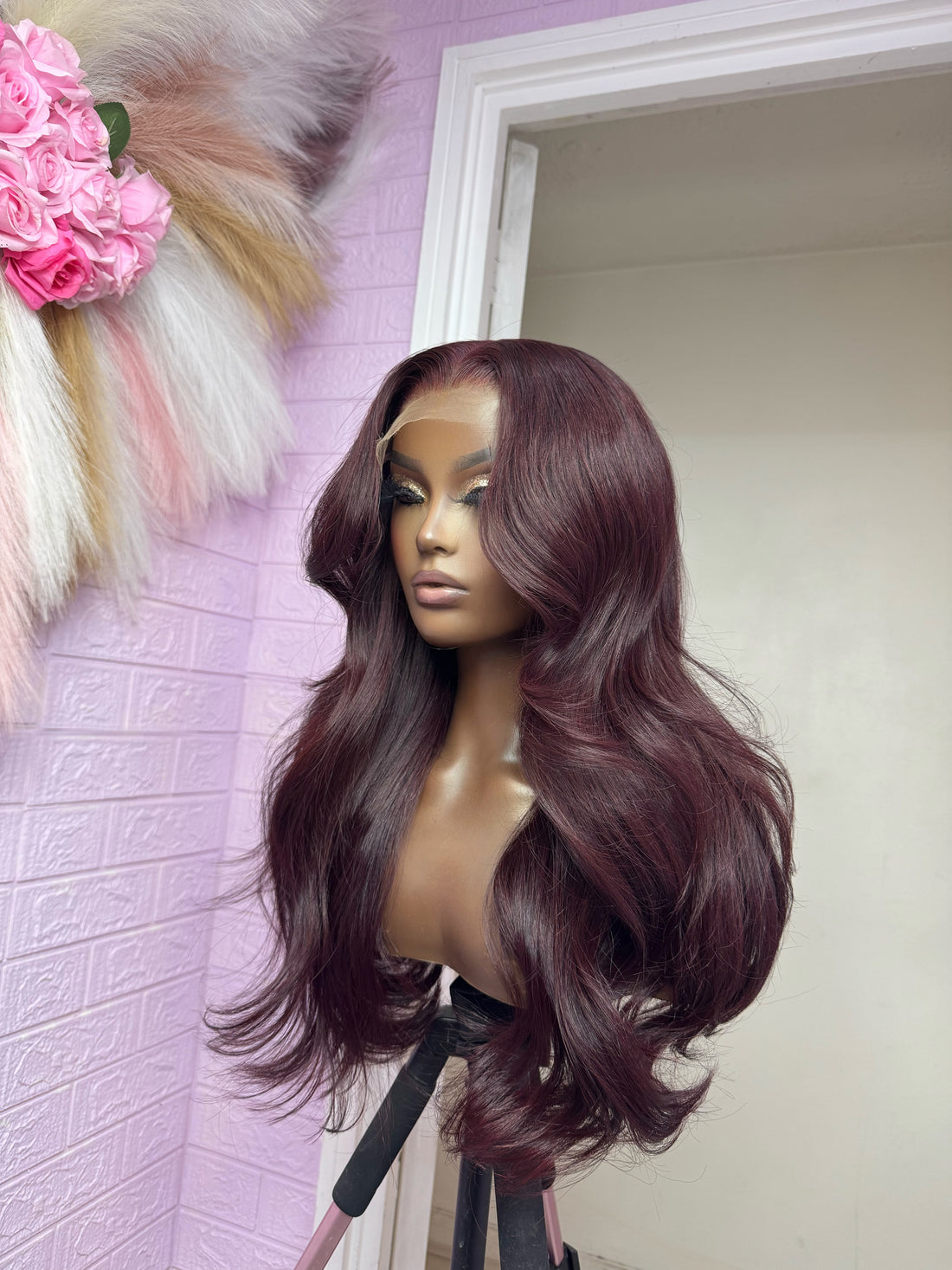 Vienna 6x6 glueless closure wig
